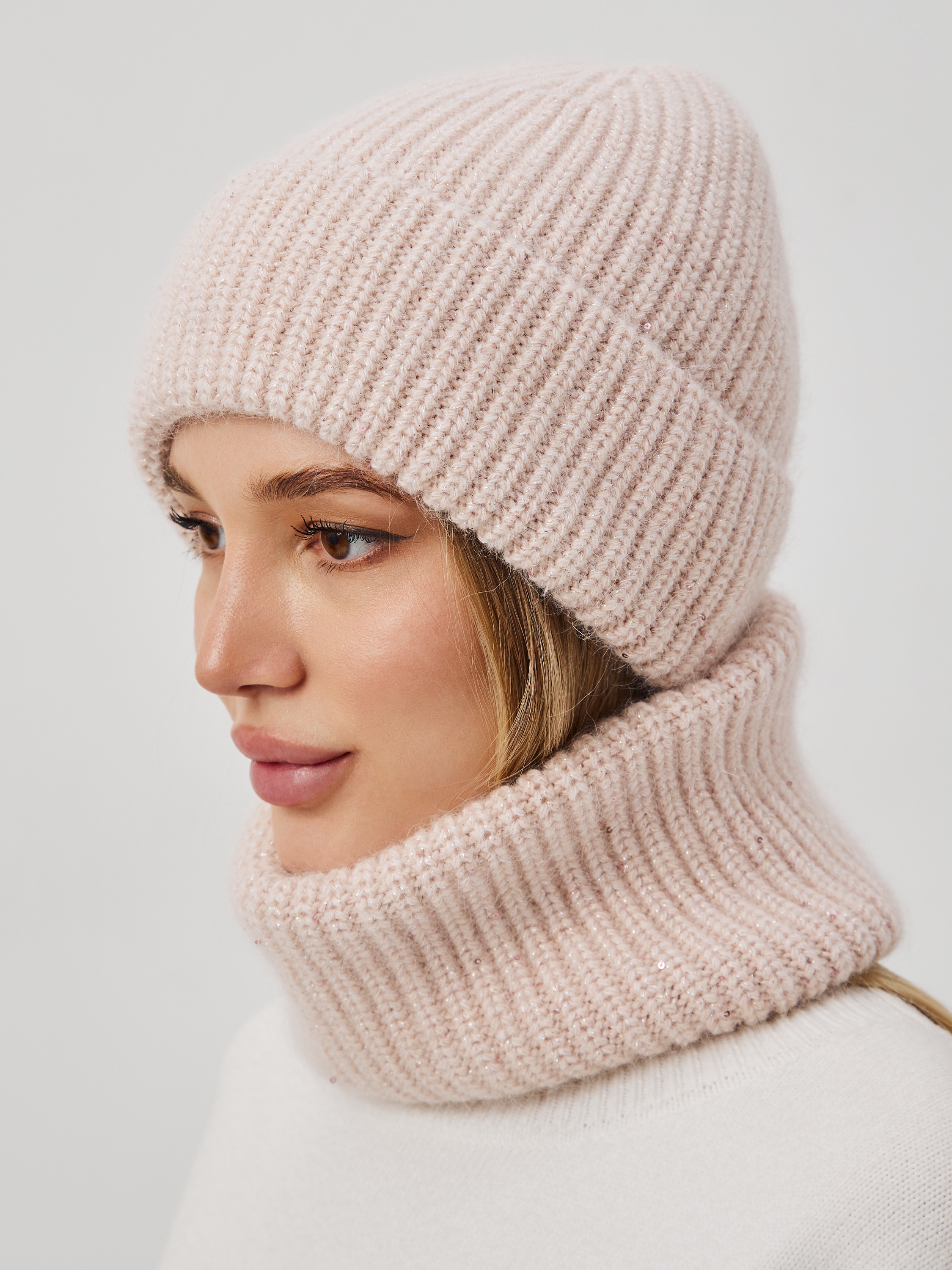 Комплект на флисе 40% ангора ESW 24160 К-Т